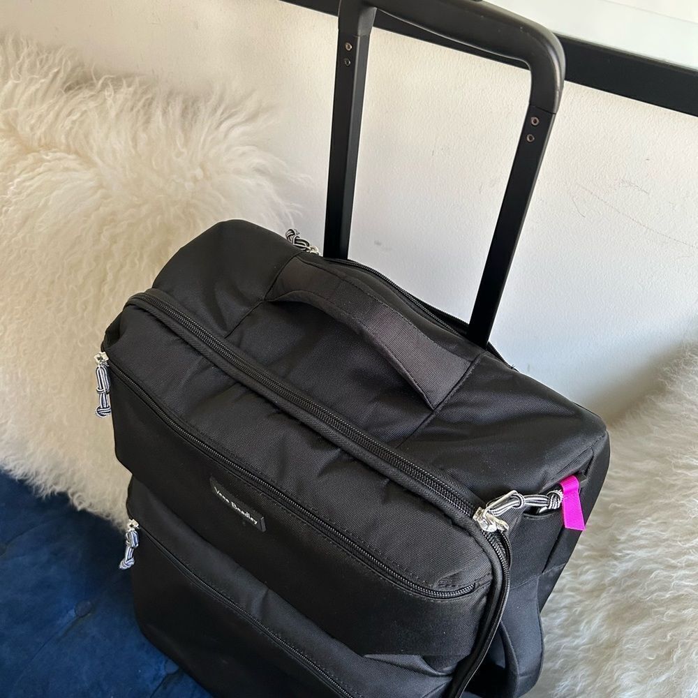 Vera Bradley Black Rolling Suitcase Travel Luggage 24” - Picture 4 of 6